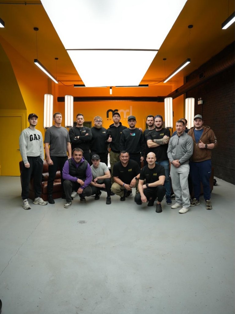 Выпускники с инструктором